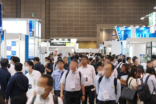 展示会会場内 通路風景01-02
