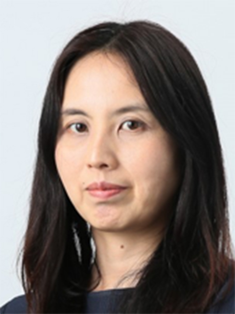 向田 志保